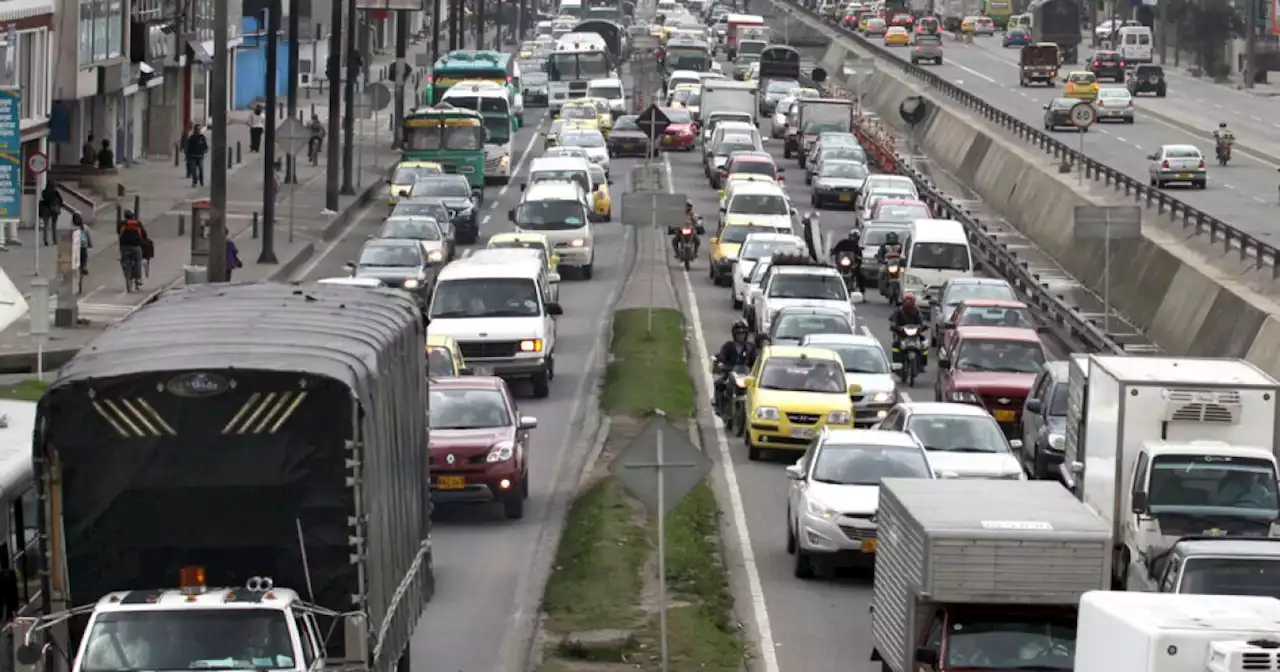 Pico y placa en Bogotá hoy 24 de abril de 2023: vea los horarios y restricciones