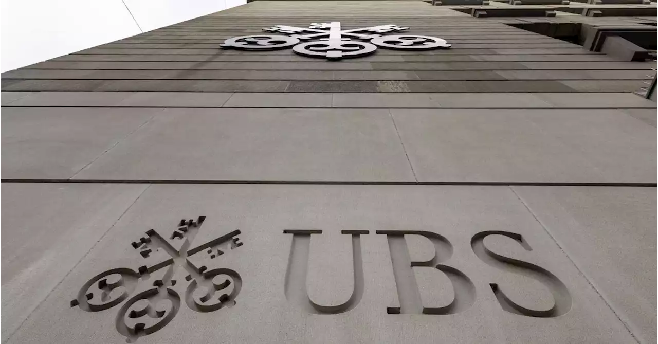 UBS Christian Bluhm to continue as chief risk officer