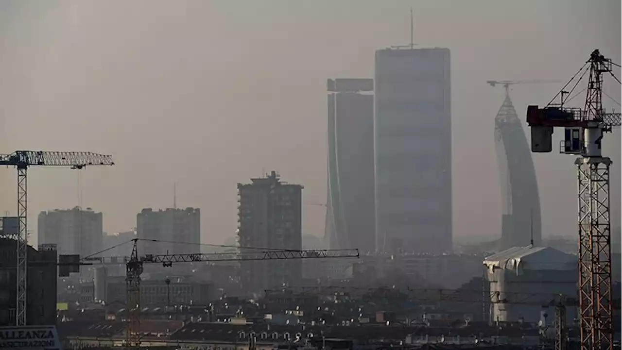 Smog in Ue, oltre 1.200 vittime tra i ragazzi. Pianura padana tra le aree più inquinate