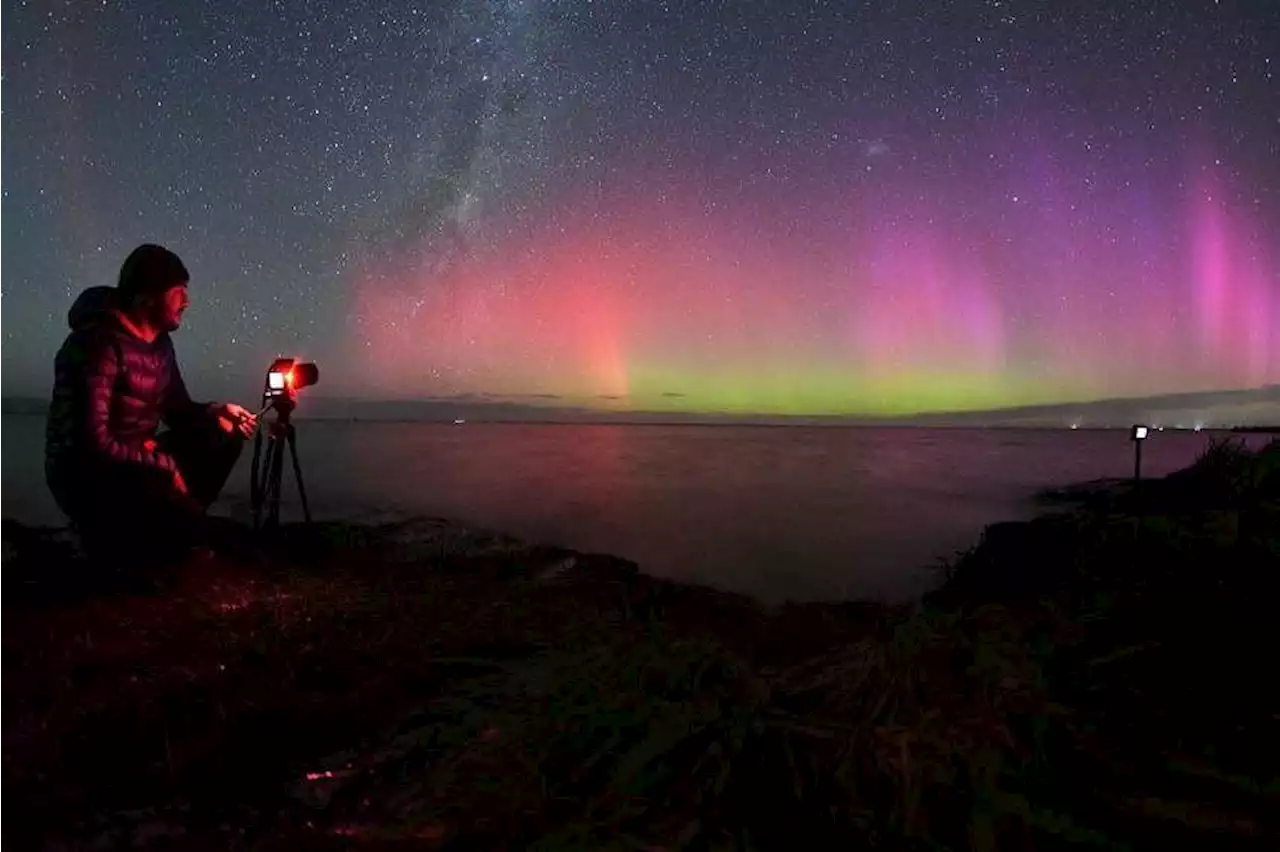 Aurora delightus: Stargazers from New Zealand to the US treated to dazzling Northern, Southern Lights