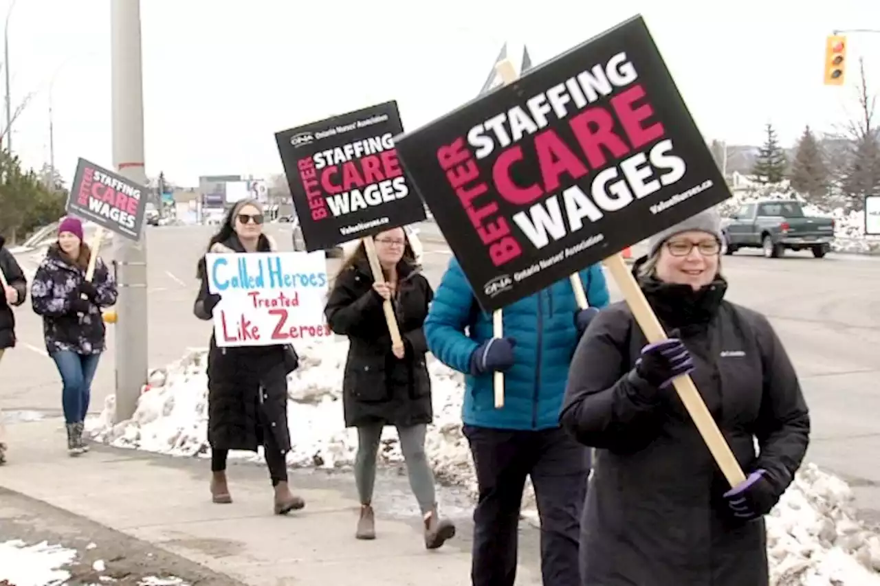 Local nurses hold collective action to support provincial bargaining