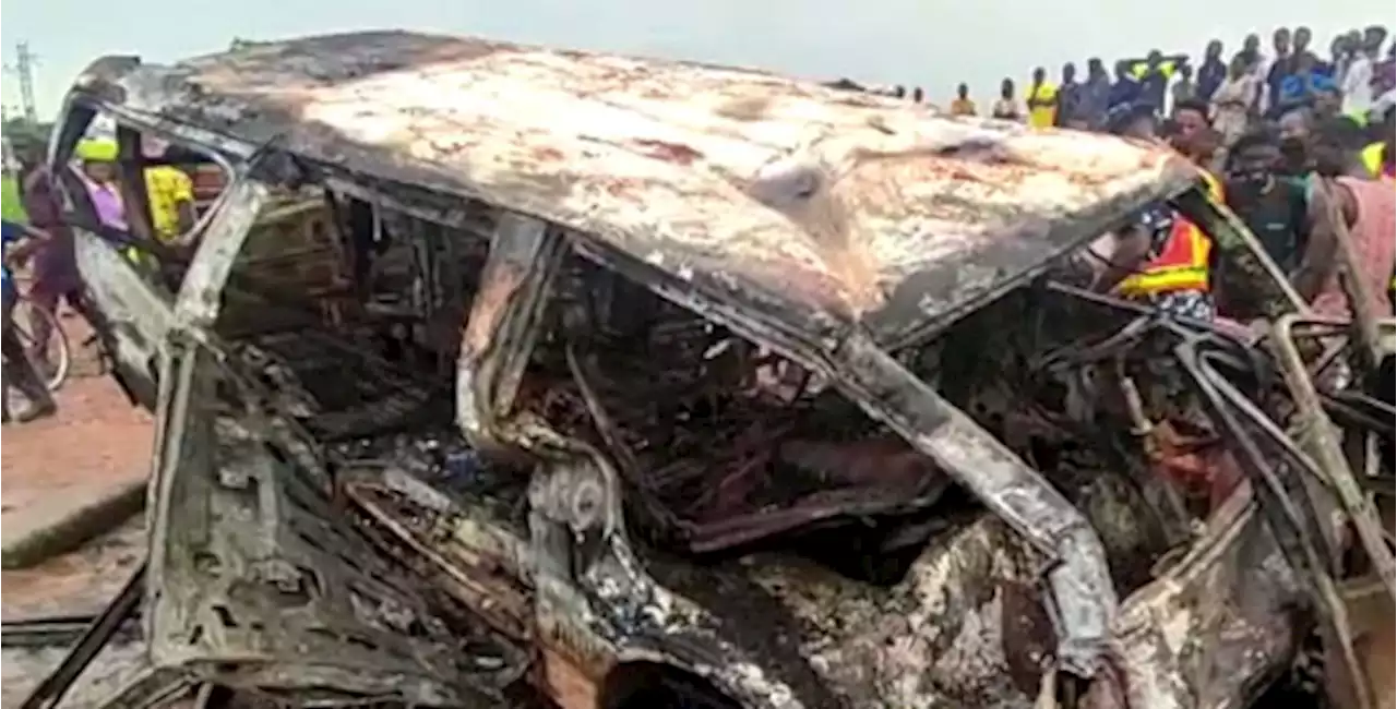 FRSC: Children among seven passengers burnt to death in Lagos-Ibadan expressway crash | TheCable