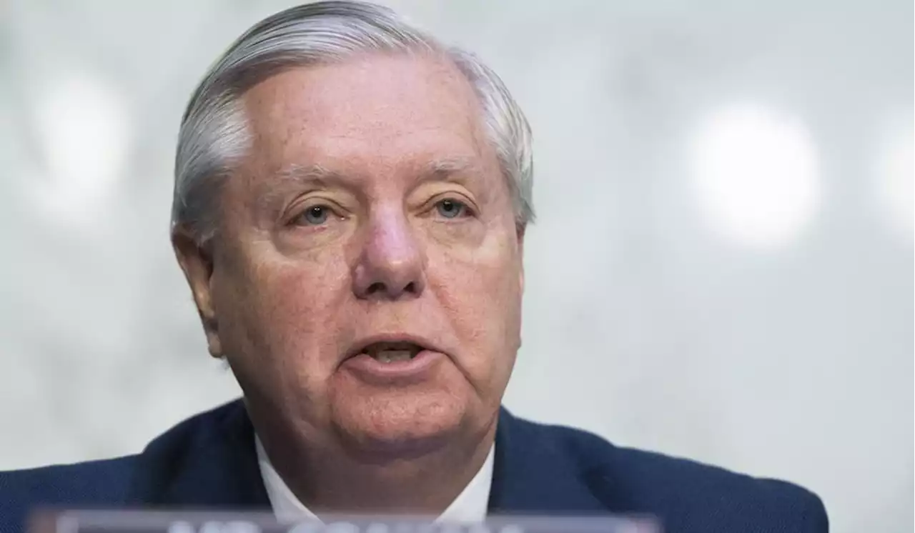 Lindsey Graham says he’ll support replacing Feinstein on Judiciary only if she resigns from Senate