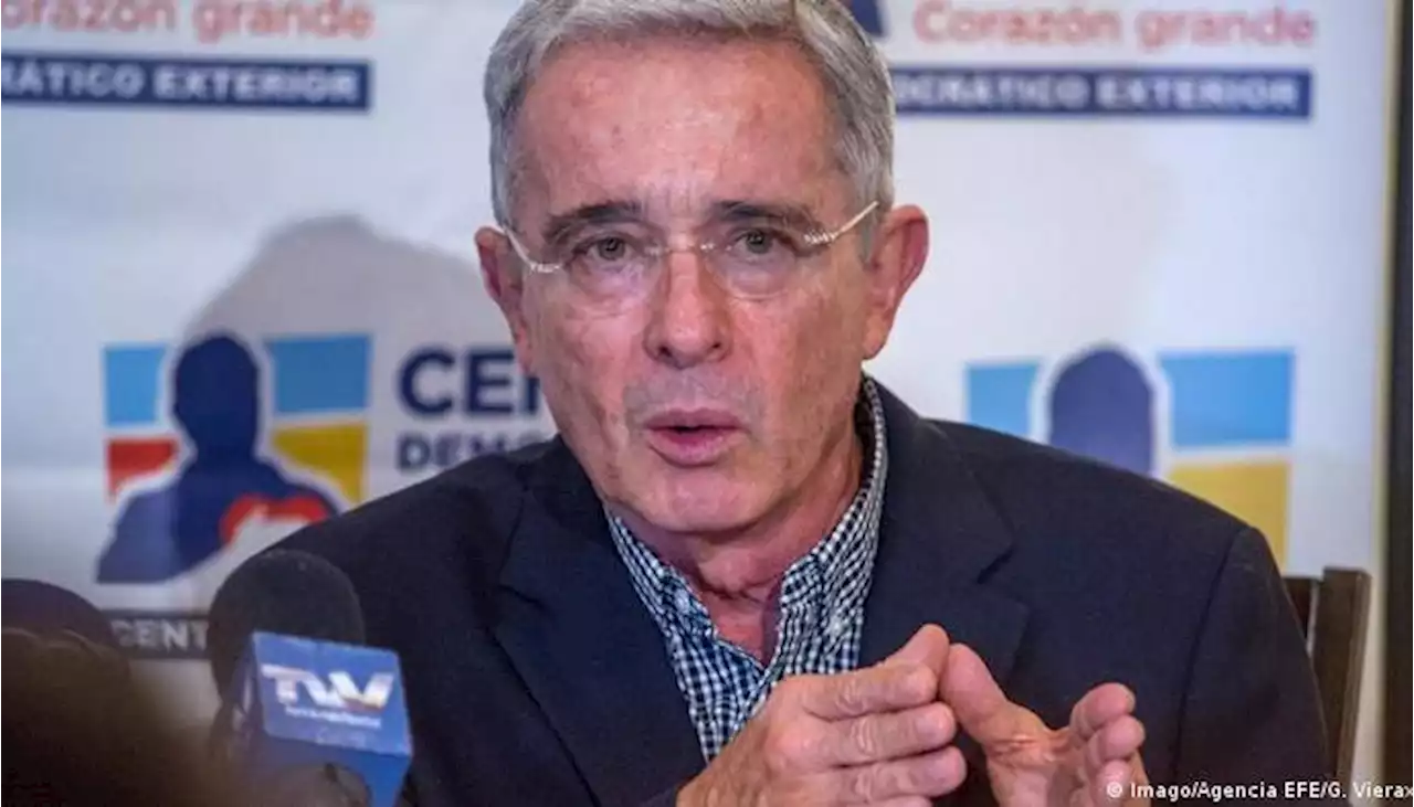 “Fuerzas Militares no merecen que las deterioren”: Álvaro Uribe