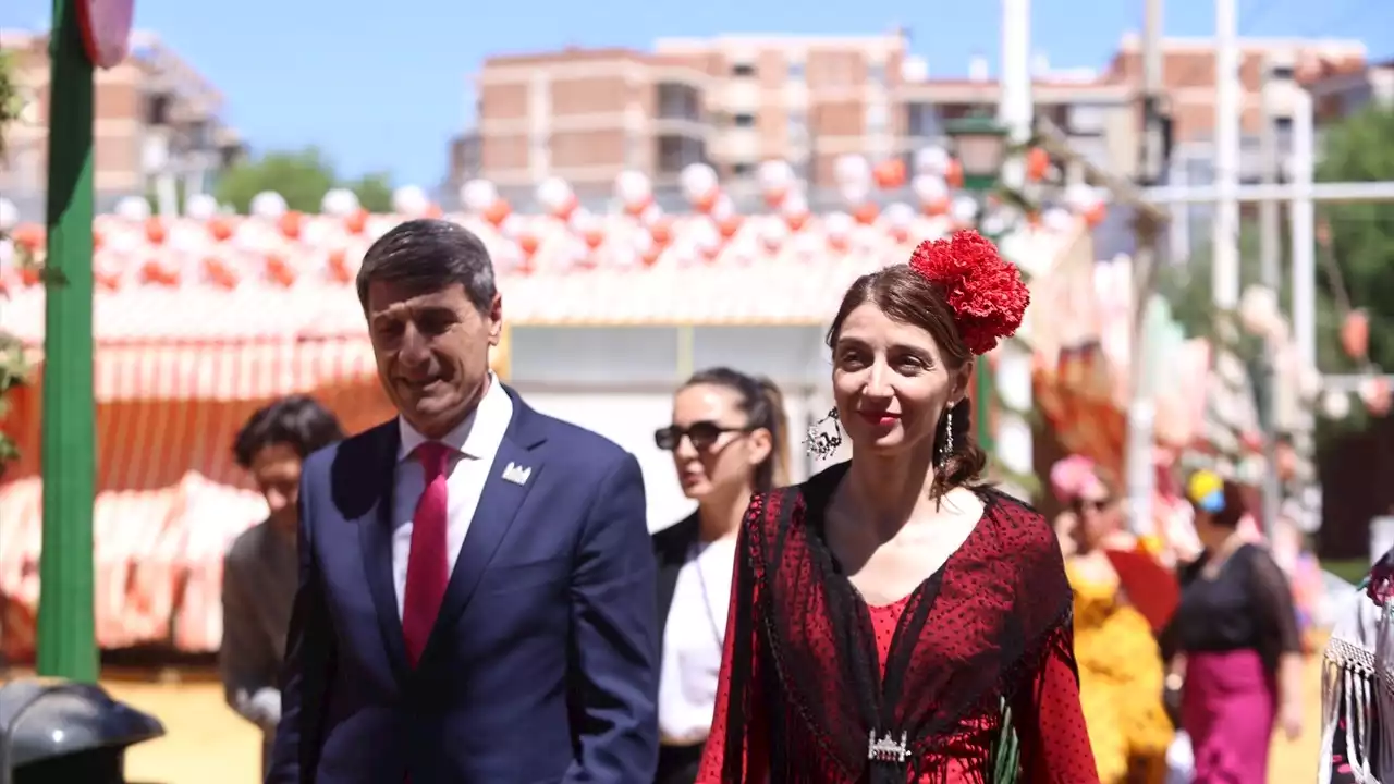 La imagen de la ministra Pilar Llop vestida de flamenca en Sevilla indigna a los sindicatos, que amplían la huelga