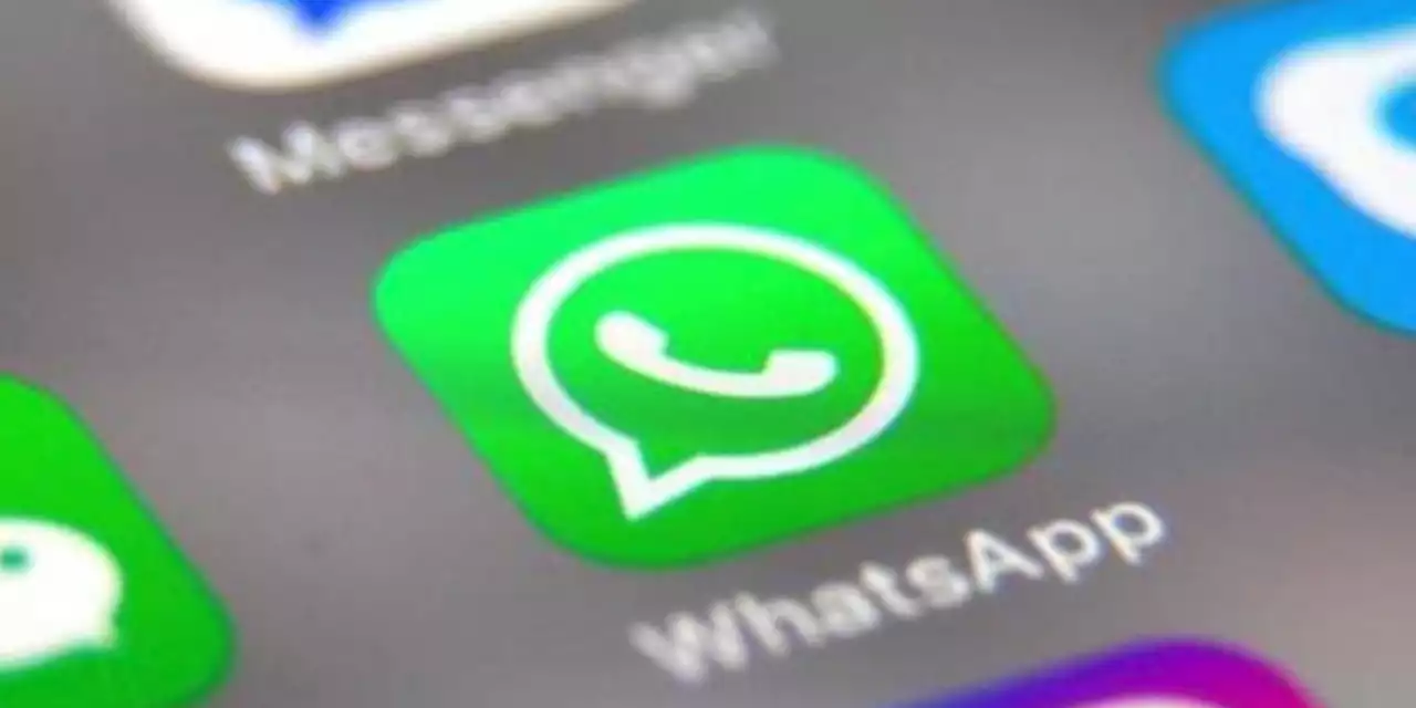 La Guardia Civil alerta: si te llega este mensaje de WhatsApp no debes hacer ni caso