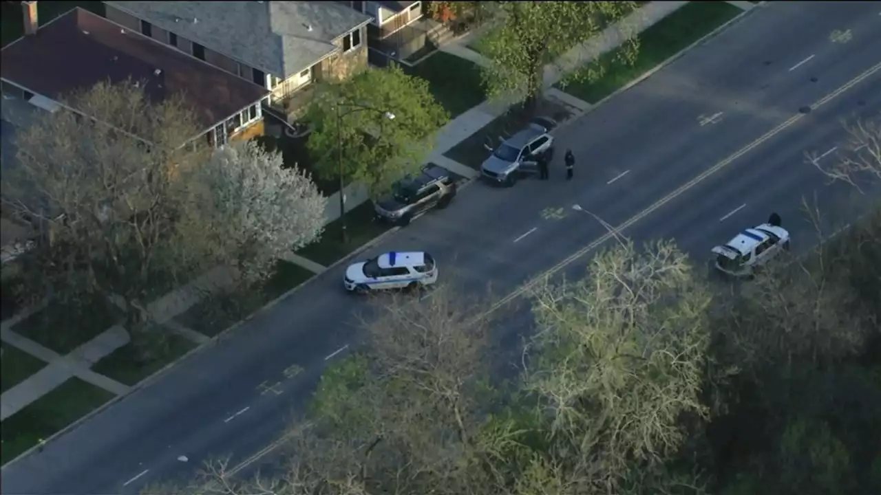 Chicago shooting: Driver killed in crash, shooting in Forest Glen, police say