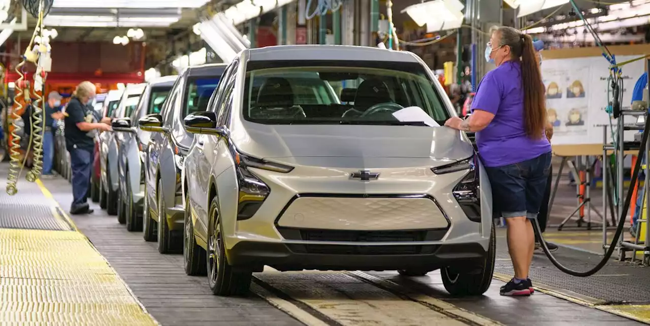 GM Cancels Chevy Bolt, Expects Ultium EVs to Bolster the Bottom Line