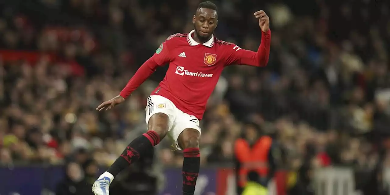 Batal Dijual, Aaron Wan-Bissaka Bakal Dapat Kontrak Baru di MU? - Bola.net