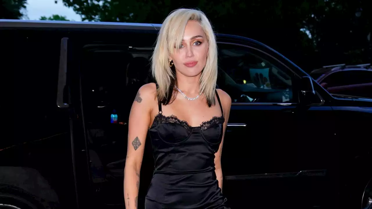 Miley Cyrus Just Went Back To Brunette — Against Dolly Parton’s Advice