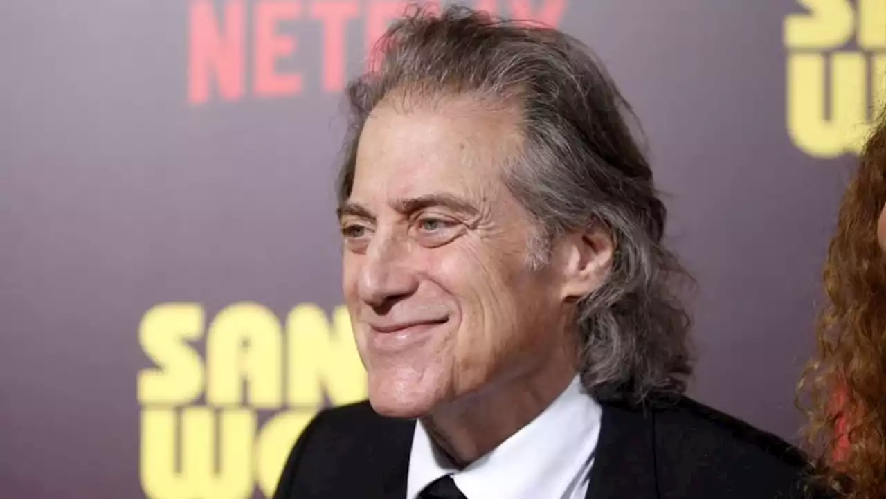 Comic and 'Curb Your Enthusiasm' regular Richard Lewis diagnosed with Parkinson's