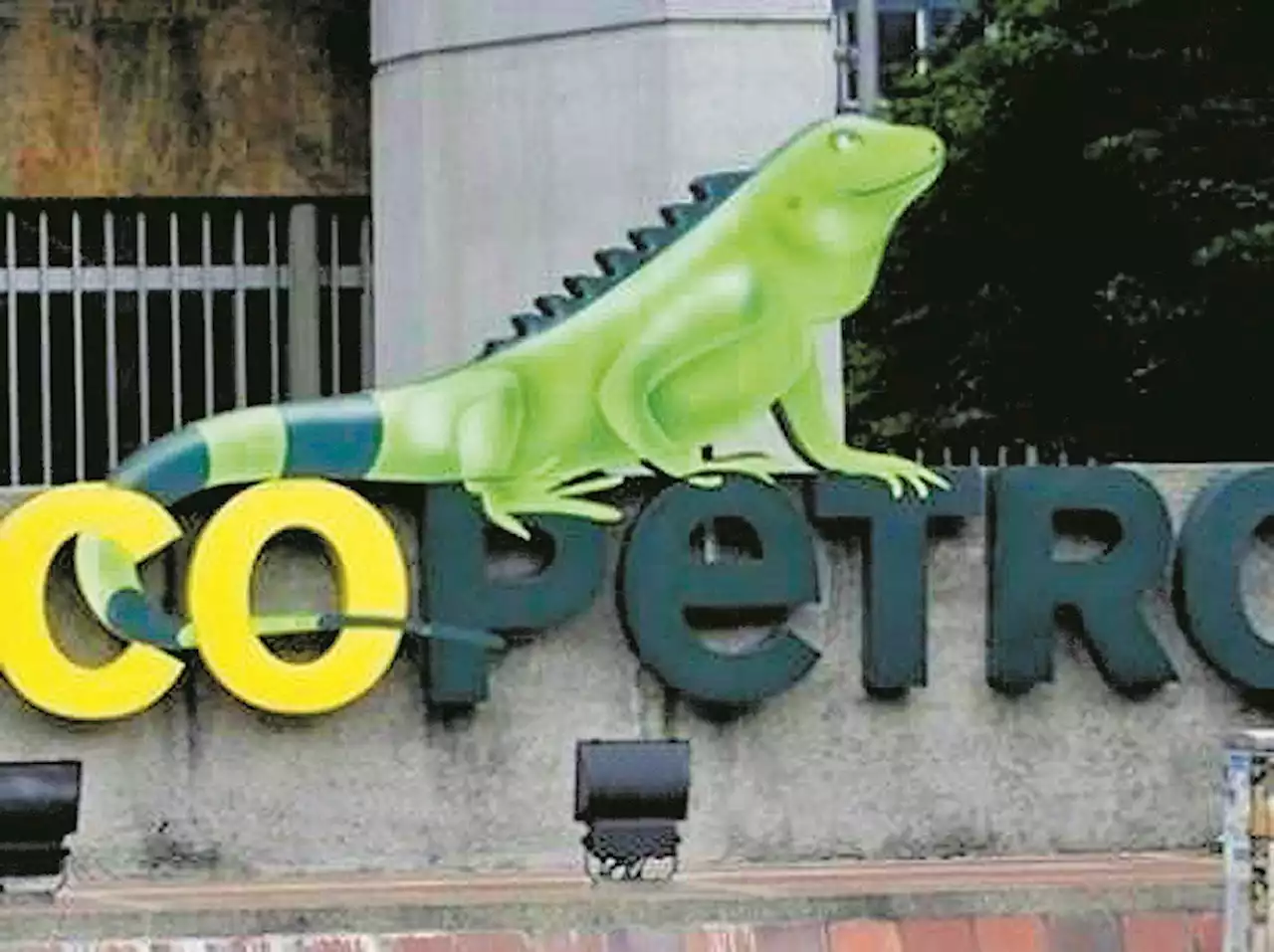 Acción de Ecopetrol se desploma más del 10 % en Wall Street