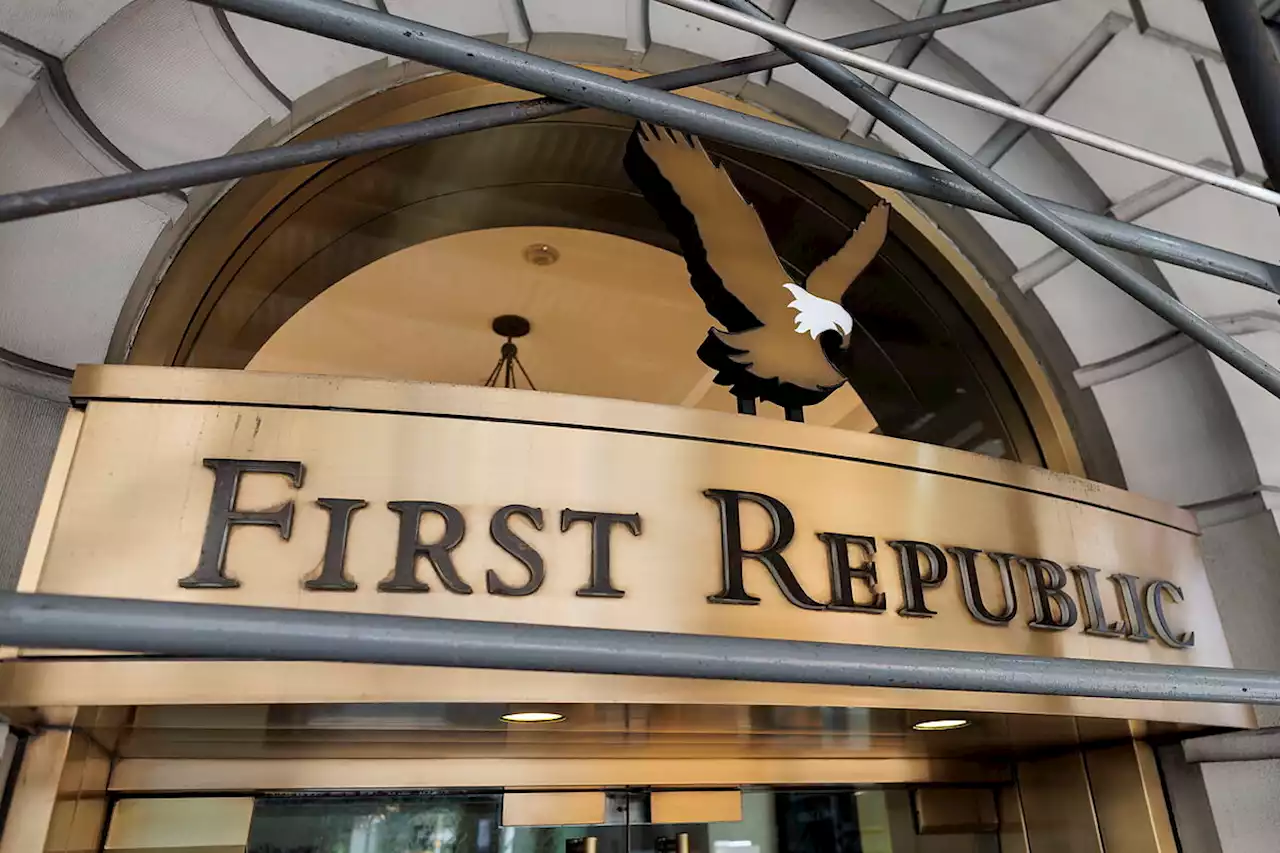 First Republic anuncia despidos tras perder un 40% de sus depósitos