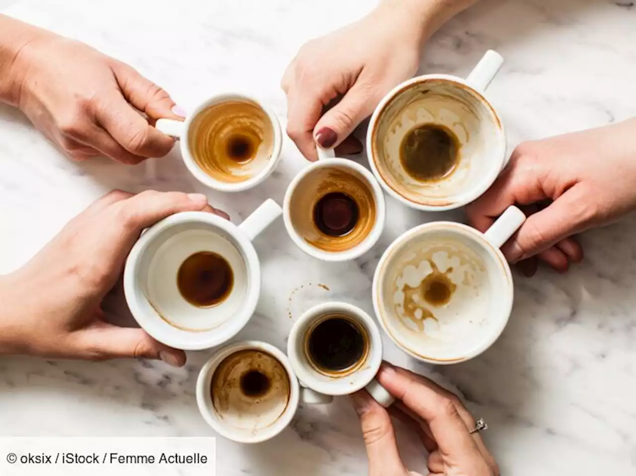 Cette astuce pour se débarrasser des taches de café sur votre vaisselle