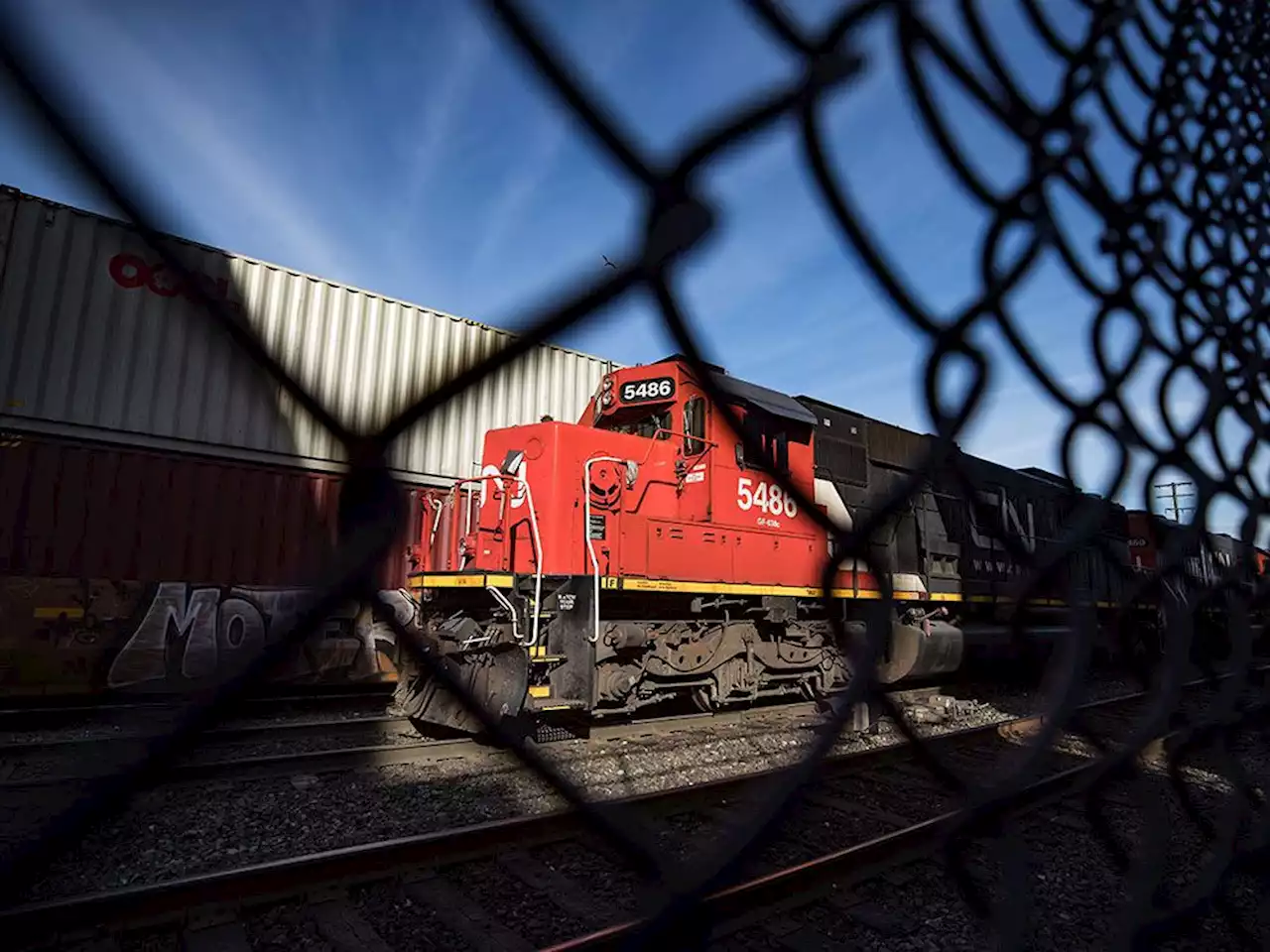 Drop in rail traffic shows North America already in recession, says CN Rail