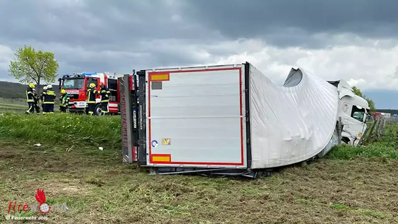 Bgld: Eine Tote bei Lkw-Pkw-Frontalzusammenstoß auf der B 50 in Jois