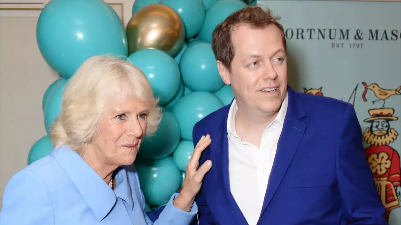 Angriff auf Prinz Harry? Tom Parker Bowles verteidigt seine Mutter Königin Camilla