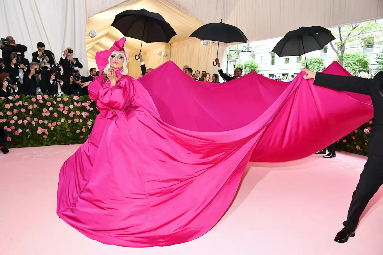 9 Ways To Get An Invite To The Met Gala