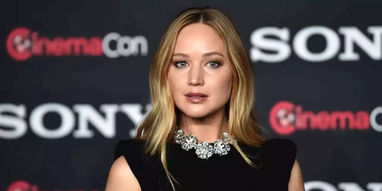 Jennifer Lawrence Makes Rare Red-Carpet Appearance in a LBD and Pretty Pink Heels