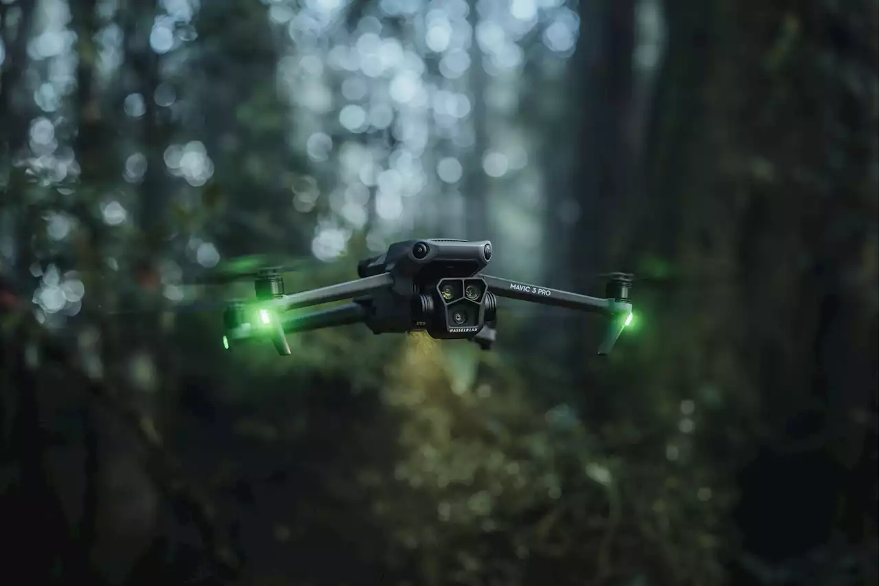 DJI Mavic 3 Pro: el nuevo dron estrella de la marca tiene más cámaras que ningún otro