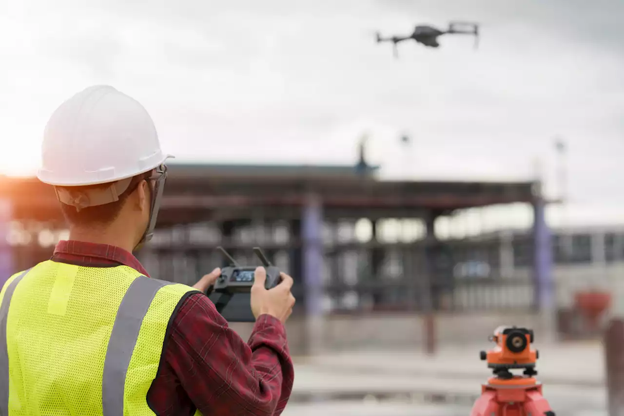 7 ways drones are revolutionizing industries