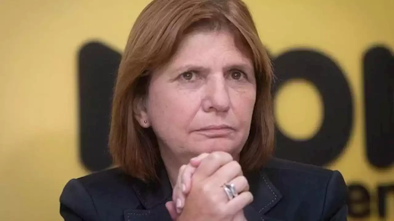 Sube el dólar blue: Patricia Bullrich cruzó a Sergio Massa