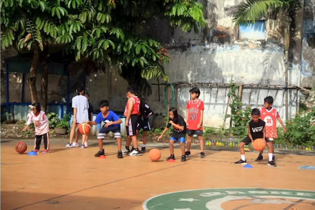 Humble Basketball Academy Dampingi Pembinaan Lewat Charity Class