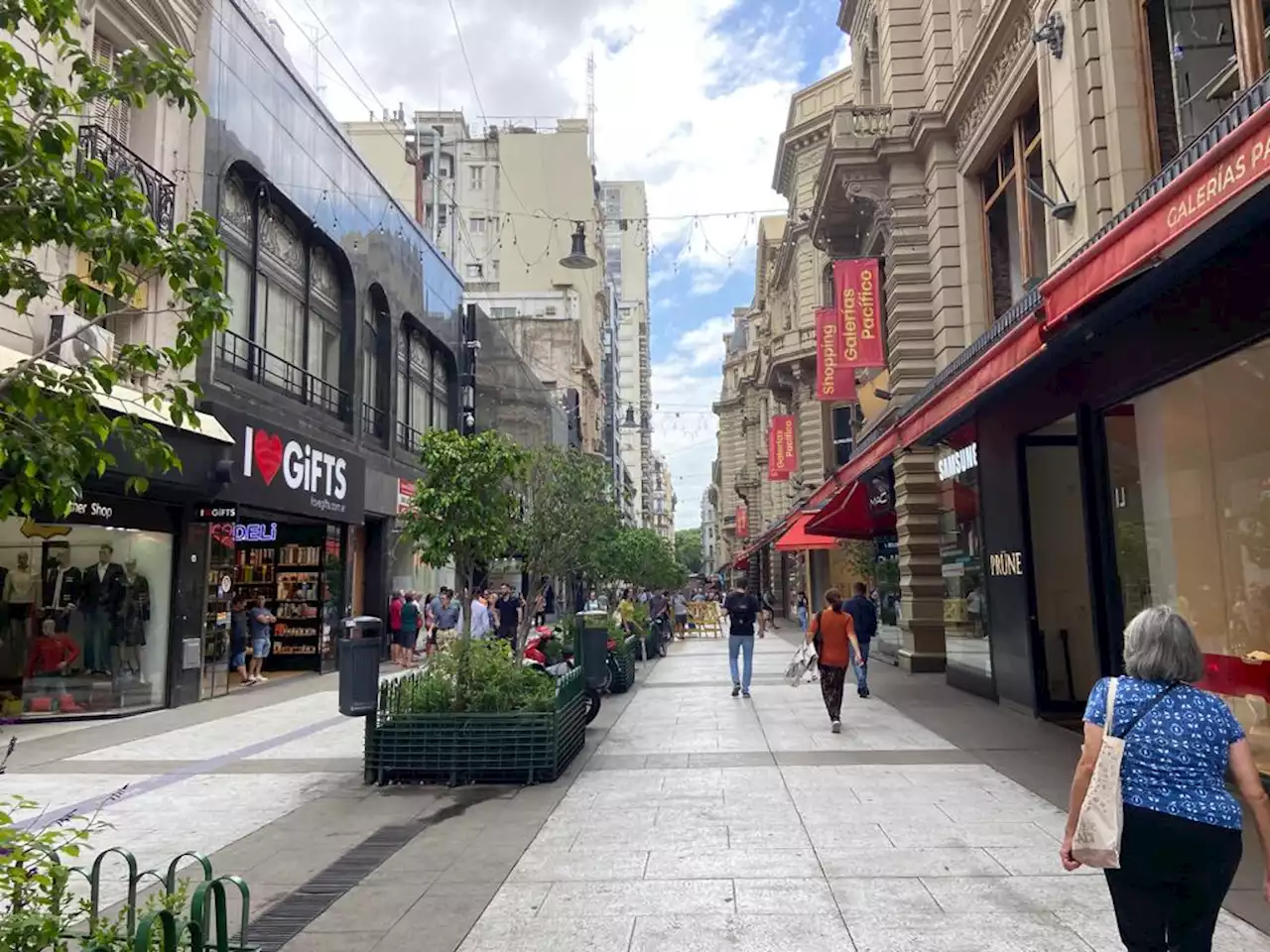 Remarcaciones y regateos en una mañana de confusión en la city