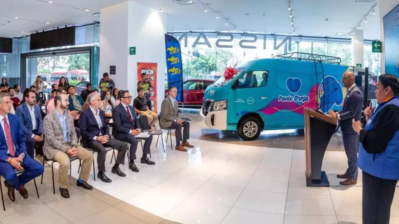 Nissan entrega Urvan modificada como unidad auditiva móvil para la población mexicana