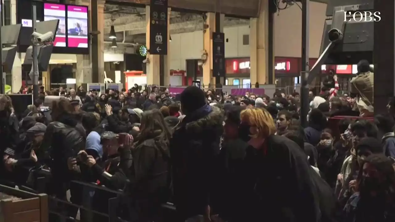 Le ministre Pap Ndiaye bloqué dans son TGV par une « casserolade » à son retour à Paris