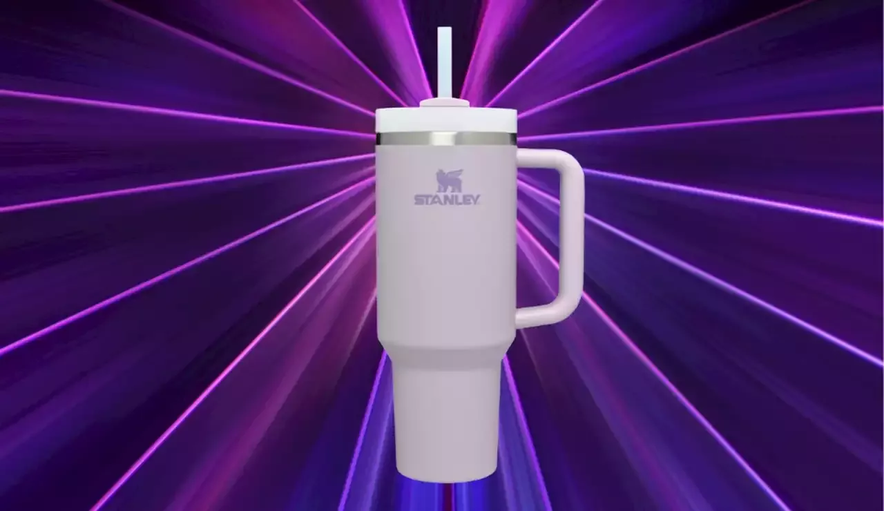 The Tiktok Viral Stanley Quencher Tumbler Is Available In A New Color Heres Where To Buy It 