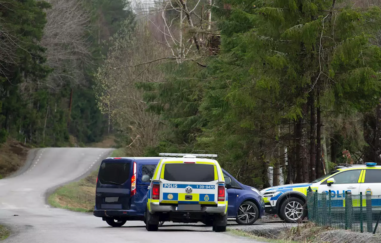 Stor polisinsats i västra kommundelarna – man gripen