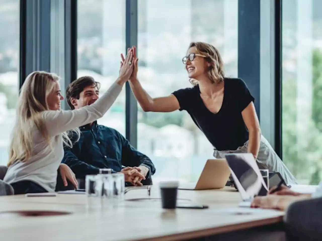 Cuota femenina en juntas directivas crece a un menor ritmo