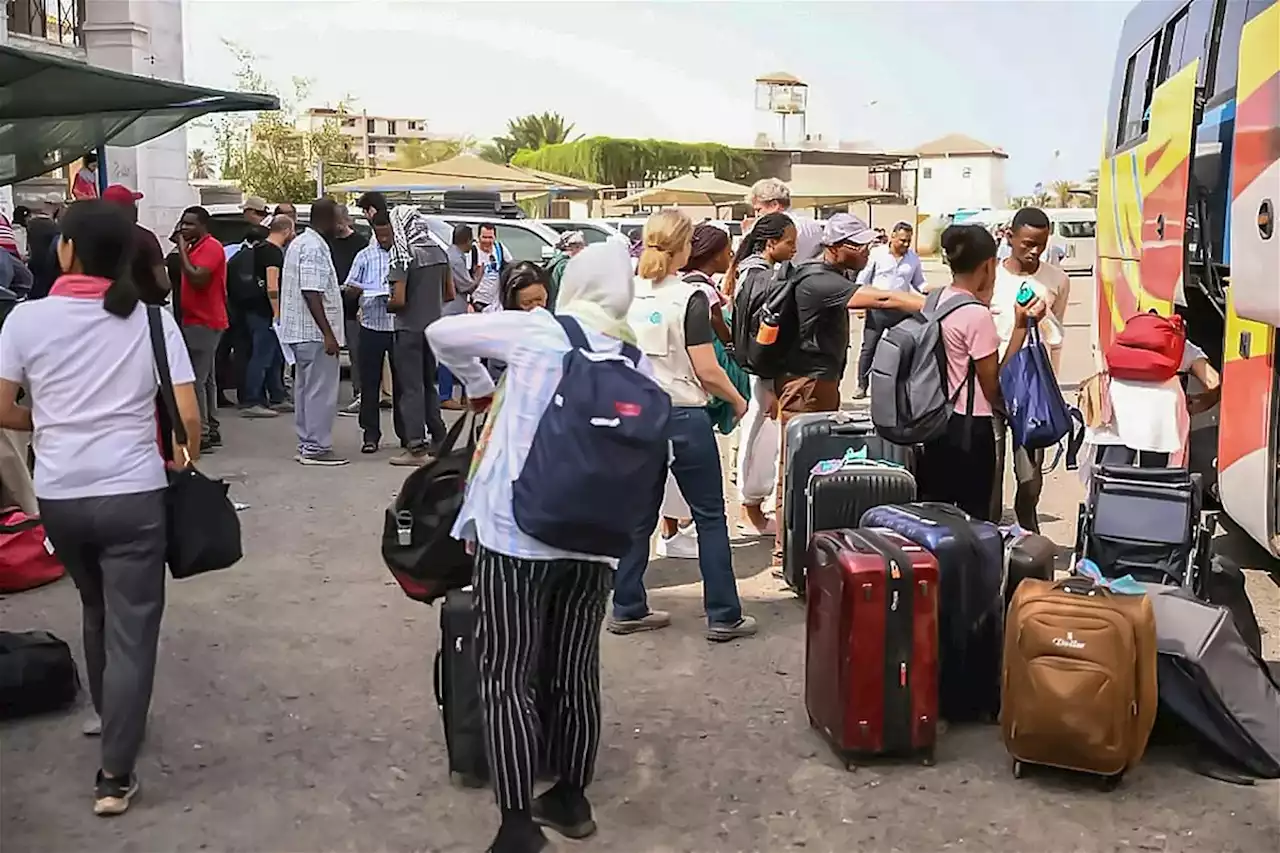 Sudan Crisis: Nigerian Government Prepares Buses For Evacuation Of Over 2000 Nigerians Today | Sahara Reporters