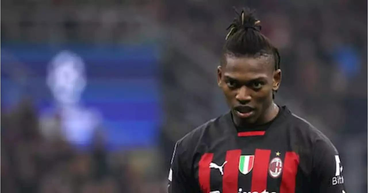 Leao, pomeriggio a Casa Milan con il padre