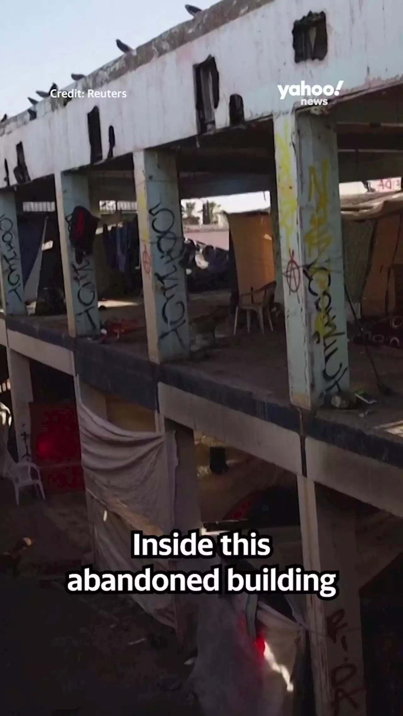 An abandoned building that became waiting room to US for migrants