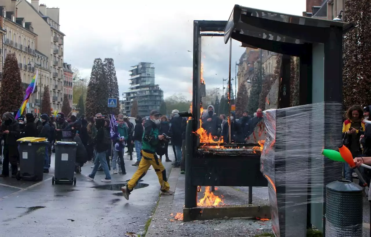 A Rennes, le mobilier dégradé lors des manifestations ne sera plus remplacé