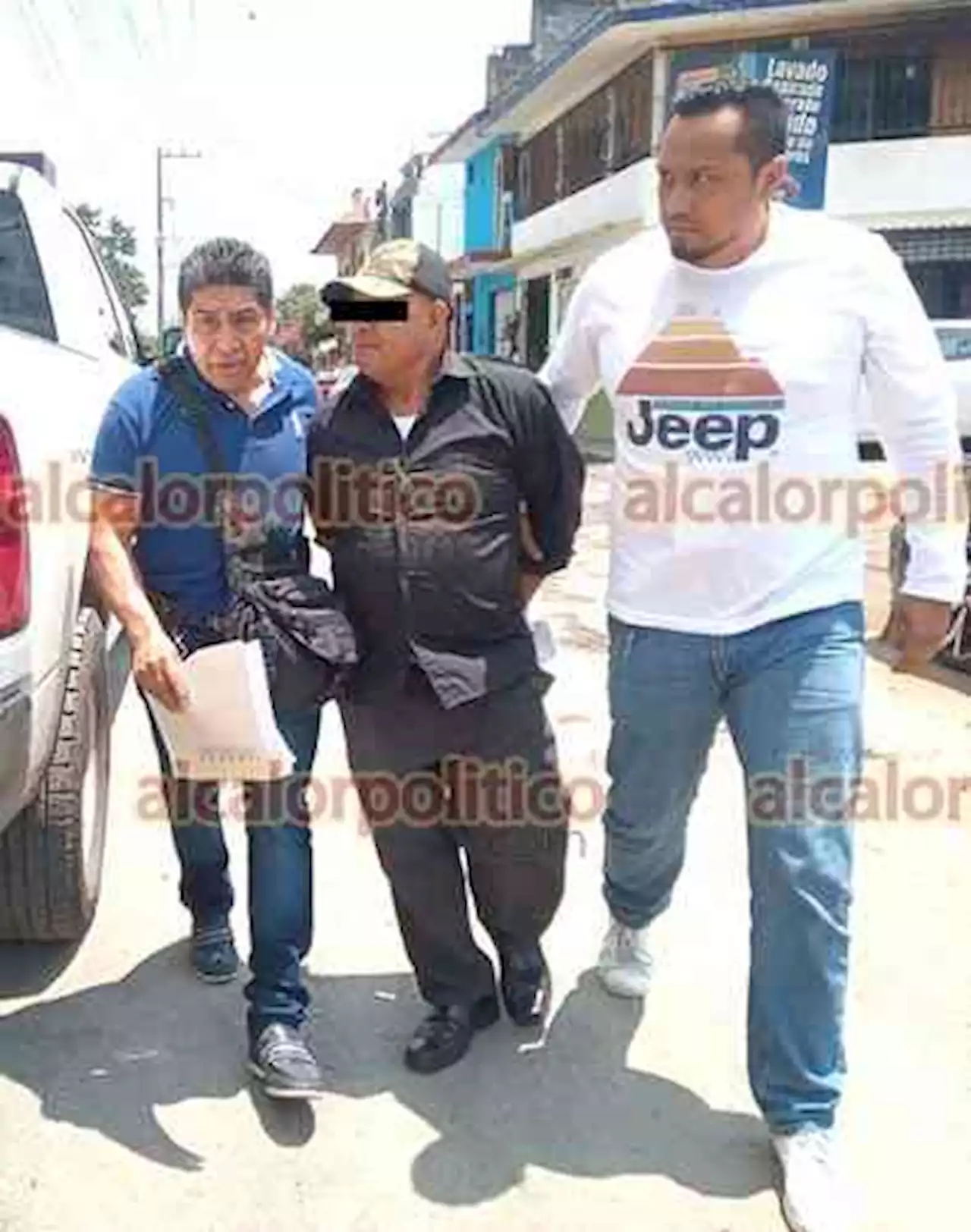 En Centro de Xalapa, capturaron a comerciante por abuso de menor