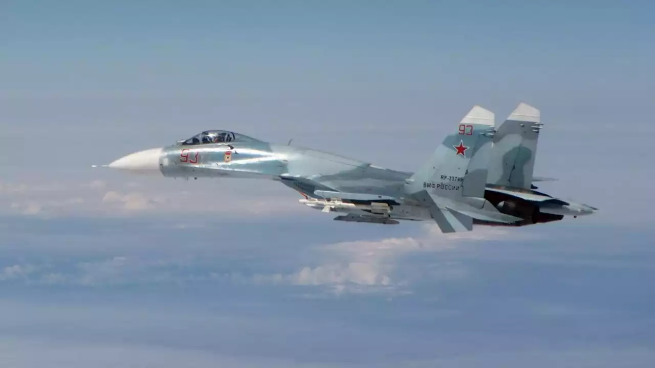 Eurofighter fangen drei russische Militärflugzeuge über Ostsee ab