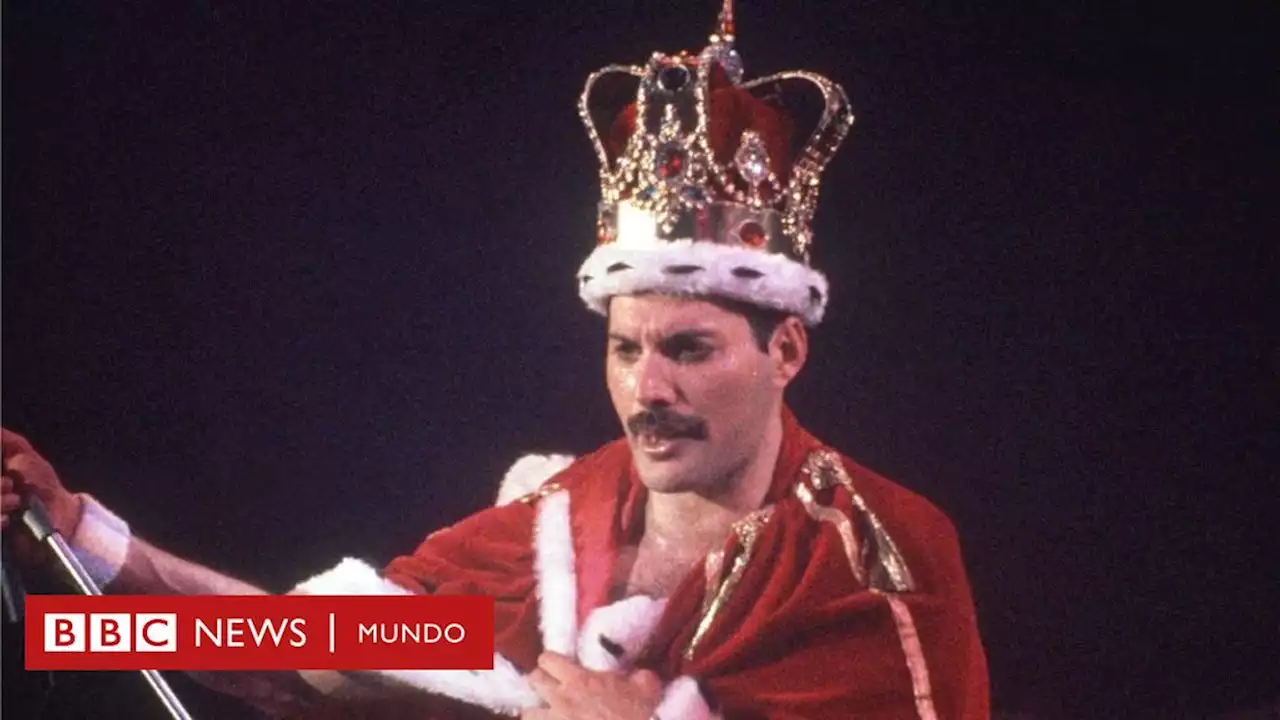 Los tesoros personales de Freddie Mercury que su amiga Mary Austin va a subastar en Londres - BBC News Mundo