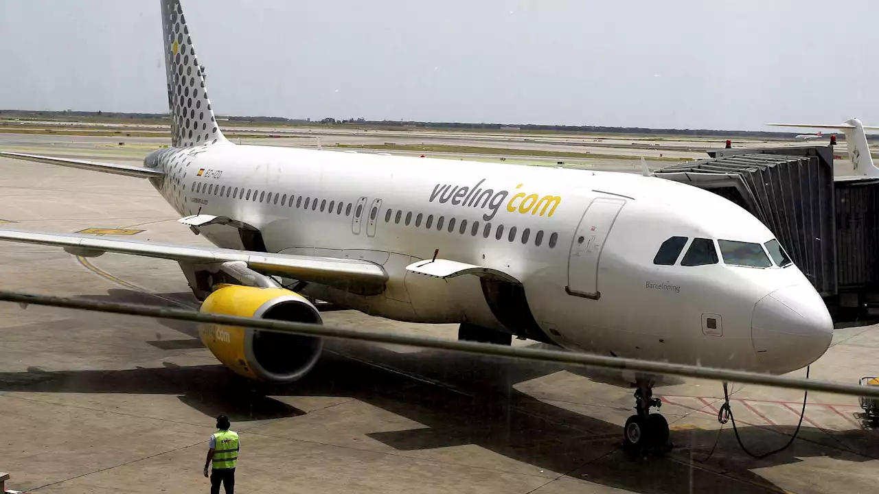 Vueling contraint d'annuler plus de deux tiers de ses vols à Orly ce week-end, selon un syndicat