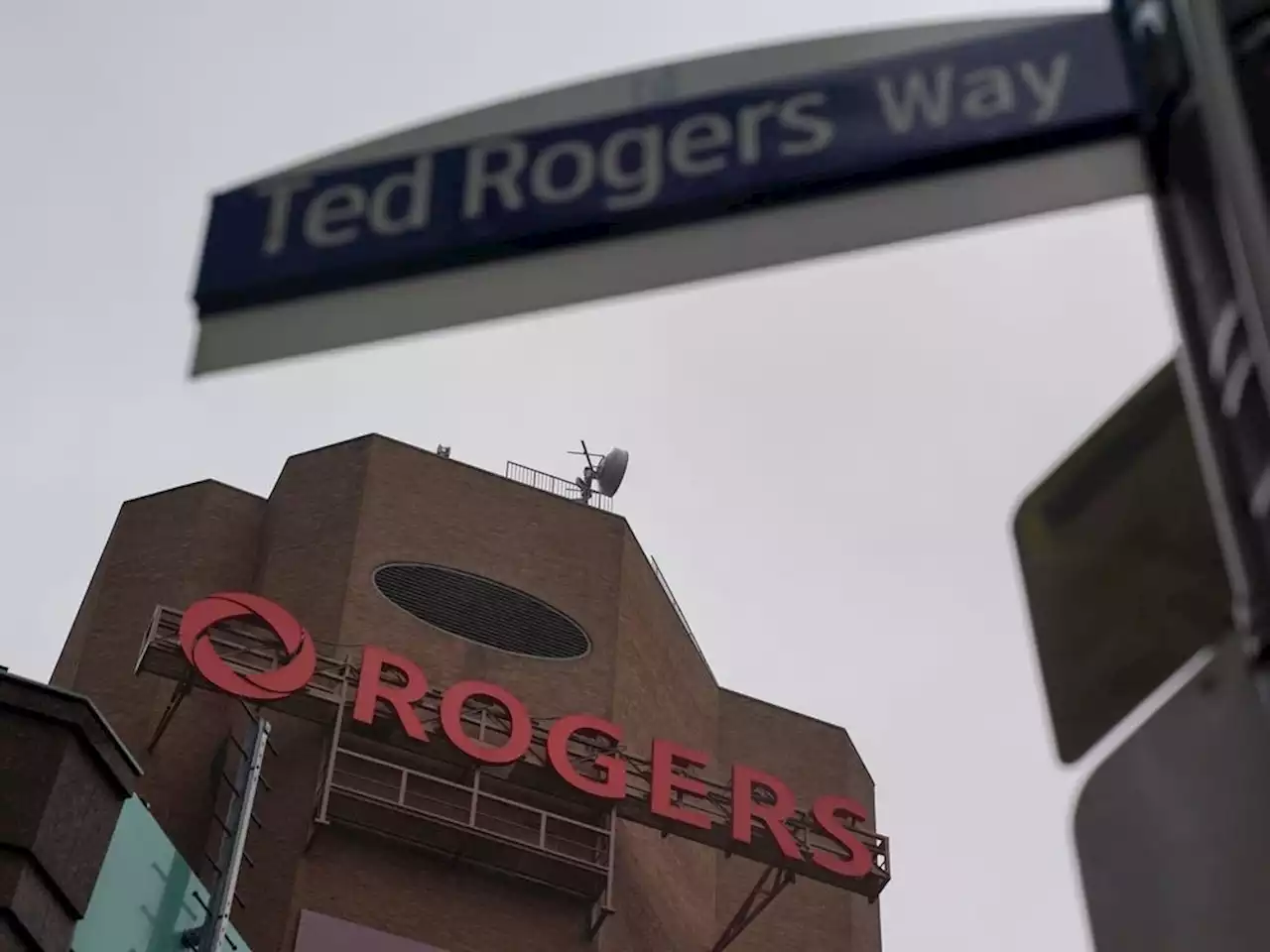 Rogers teams up with SpaceX, Lynk Global to provide satellite-to-phone remote service