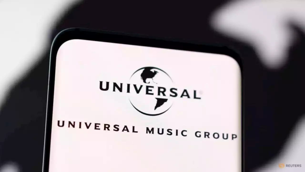 Universal Music profit slumps due to compensation expenses