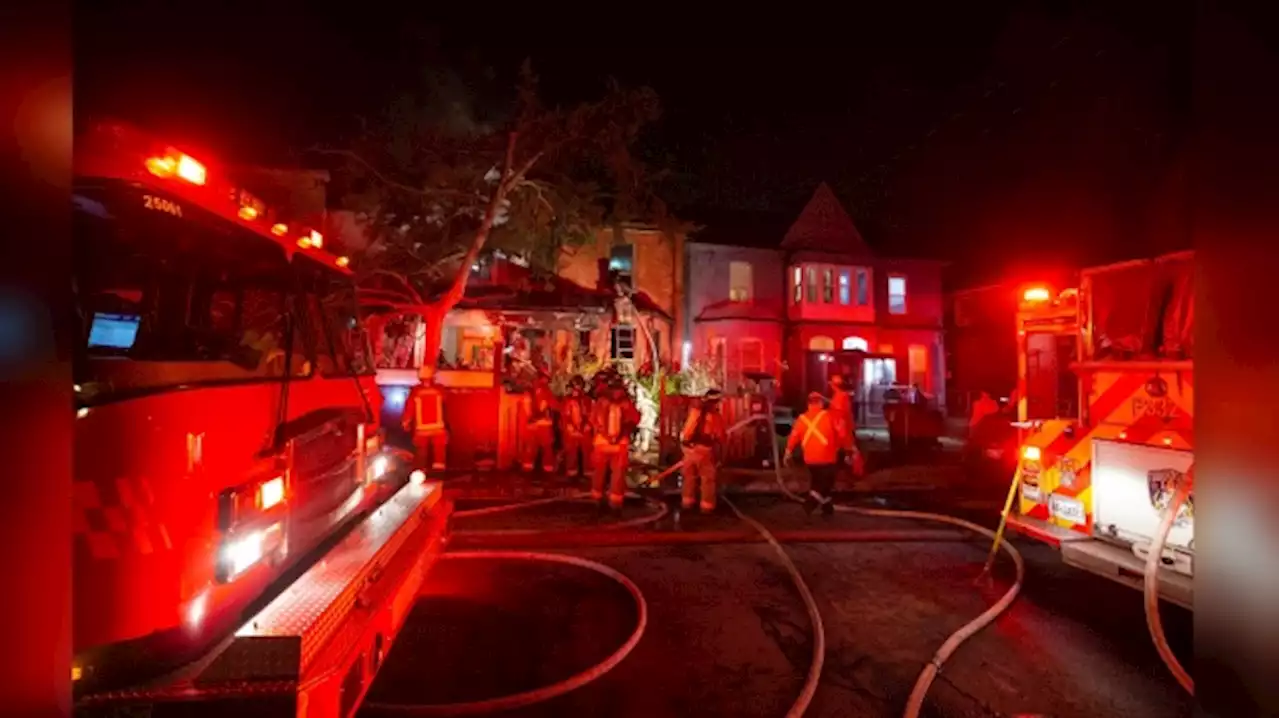 Toronto firefighters rescue several people after fire breaks out in Chinatown