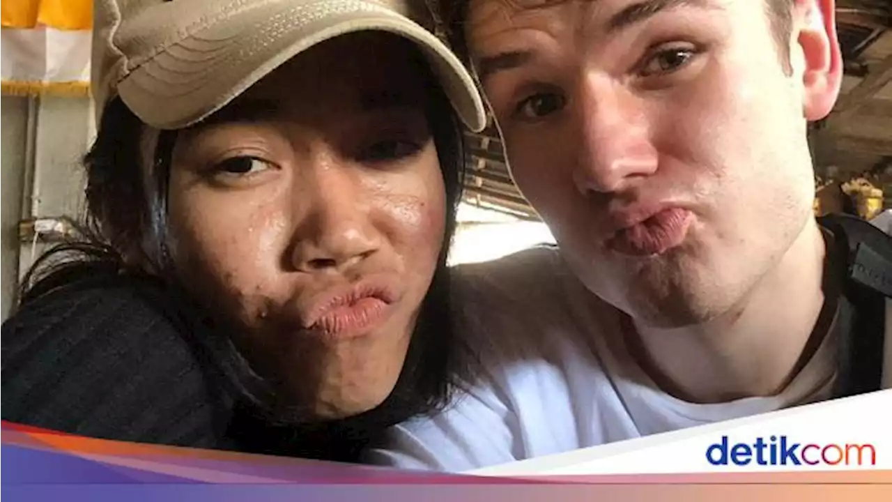 Viral Kisah Wanita RI Dapat Pasangan Bule Jerman yang Terima Wajah Jerawatnya