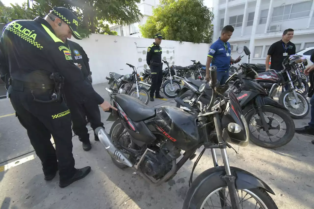 Policía Metropolitana recupera 21 motocicletas y un vehículo robados