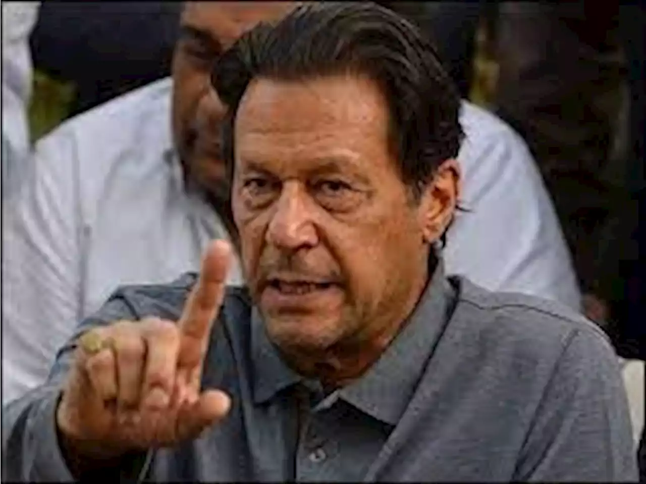 عمران خان نے حکومت سے مذاکرات کیلیے تین رکنی کمیٹی تشکیل دے دی - ایکسپریس اردو