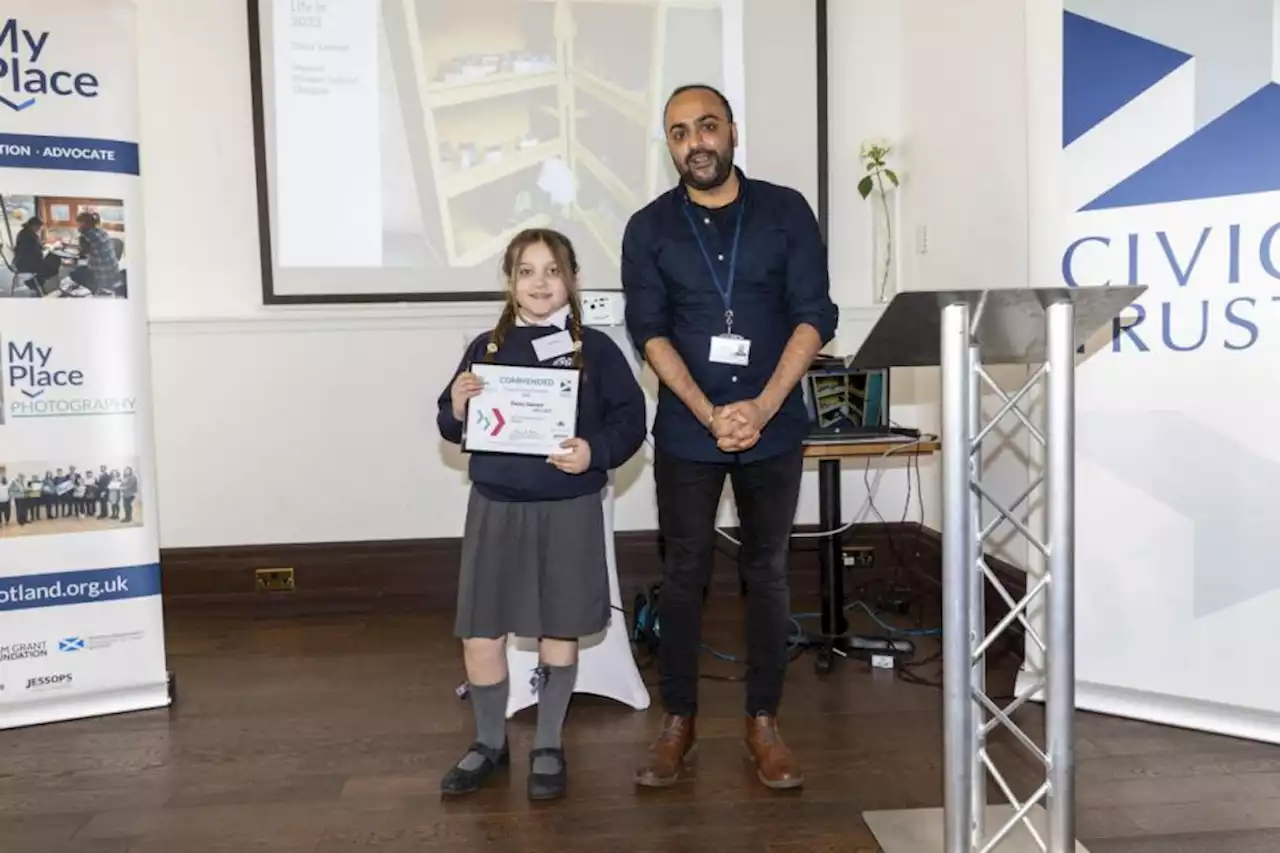 'Superb': Schoolgirl wins commendation in photography competition