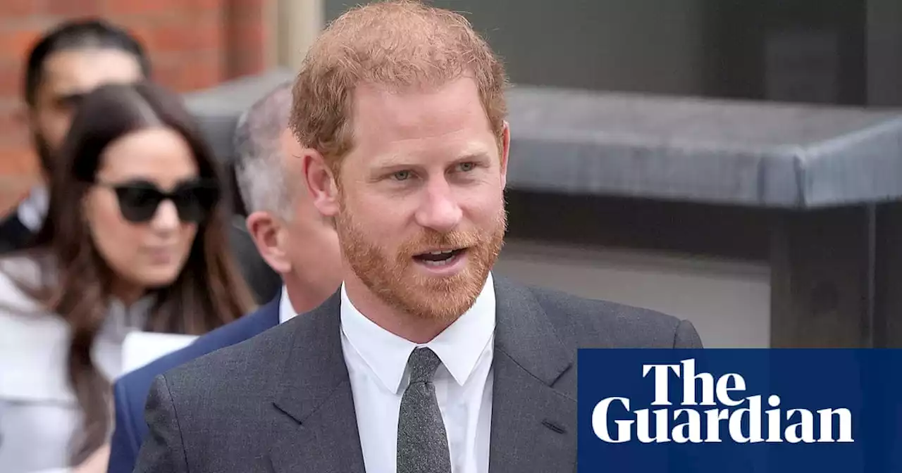 Prince Harry does not blame queen for alleged deal with Murdoch press, court hears