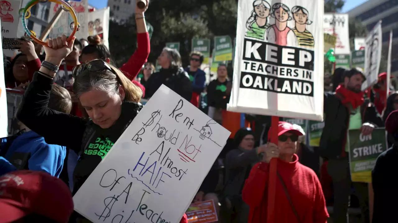 Oakland Unified teachers vote to authorize strike